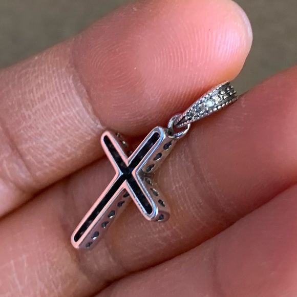 NWOT Sparkling Cross Pendant Dangle Charm CZ Sterling Silver 925 - Picture 6 of 9